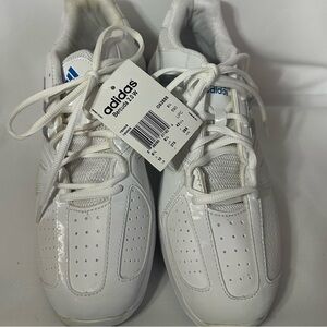 Adidas barracuda 2.0 women’s tennis shoe BRAND NEW
